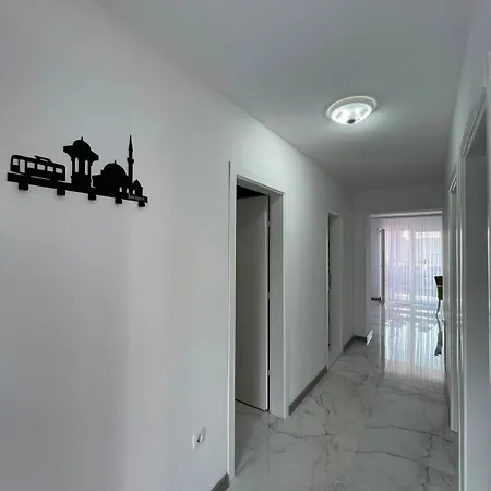 Amra Apartman *
